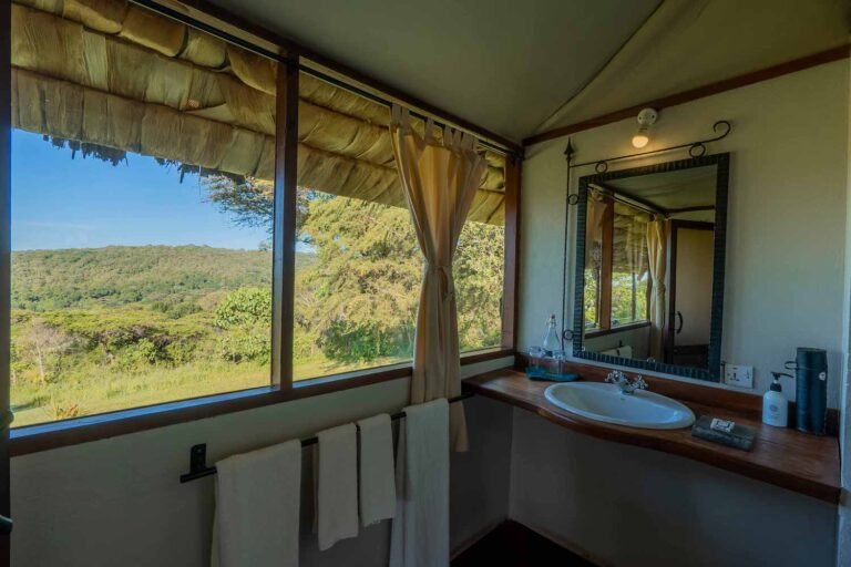 Karatu-Simba-Washroom-15
