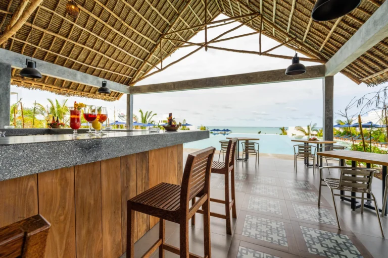 legendary-zanzibar-beach-resort-bar
